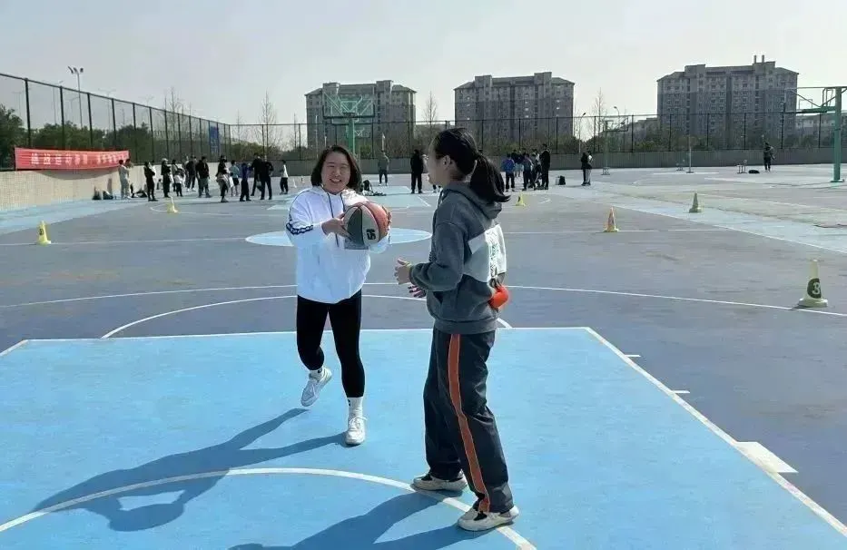 如何通过团队配合提高篮板成功率?_2
